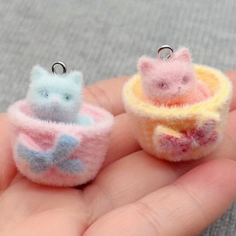 Jewelry Making Party - จี้แมวเรซิน 3D แบบนุ่ม 4 ชิ้น สำหรับทำเครื่องประดับ